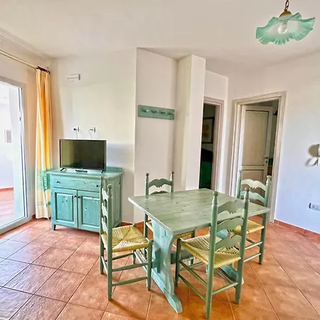 Isa-residence In With Air Conditioning And Private Outdoor Area 3* Orosei